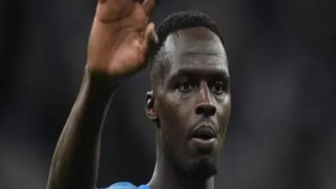 韩梅海伦芬速滑世界杯再获铜牌